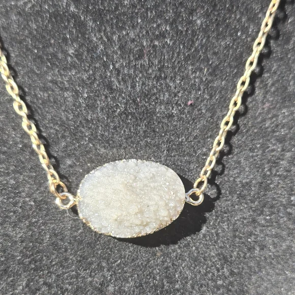 Quartz gray natural drutzy Gold plated Necklace  16" adjustable - Picture 5 of 9